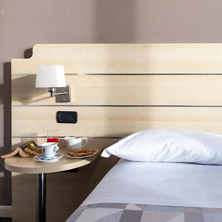 Hotel Giallo โนเชโต ภายนอก รูปภาพ