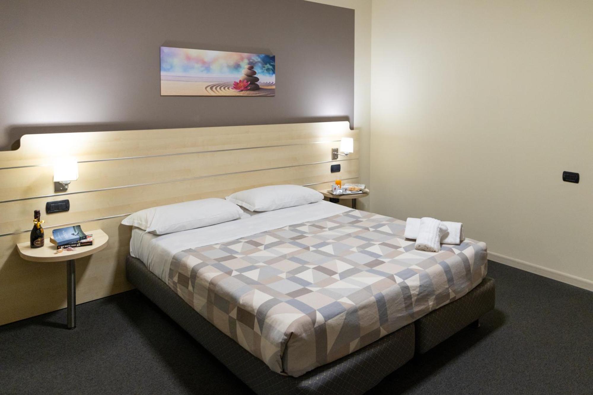 Hotel Giallo โนเชโต ภายนอก รูปภาพ