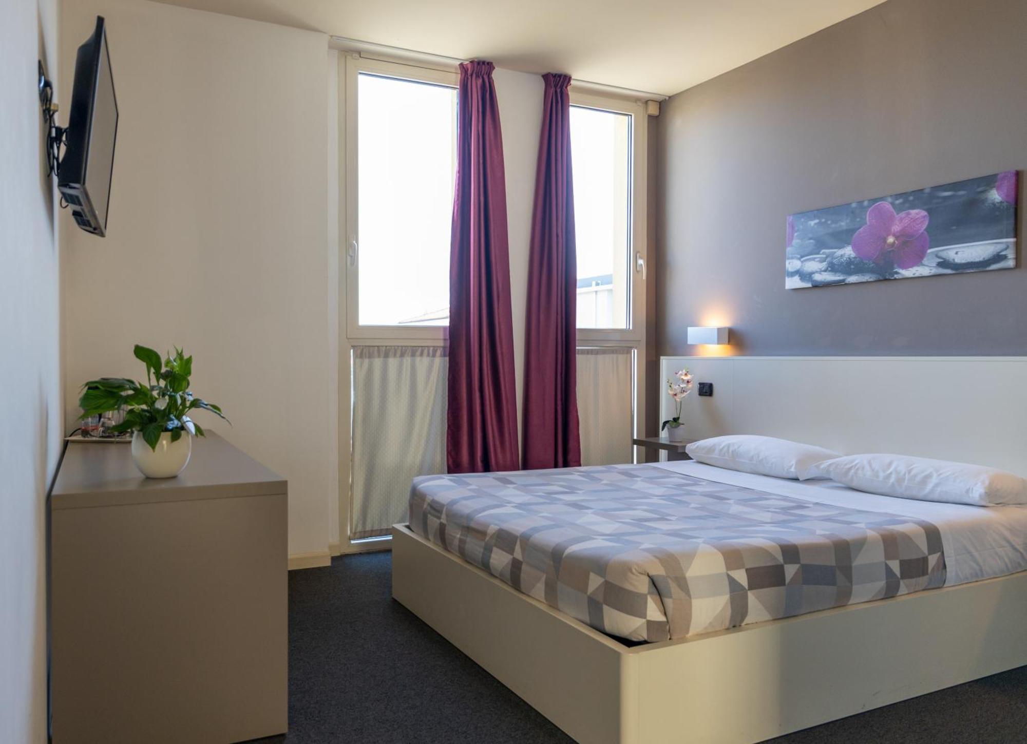 Hotel Giallo โนเชโต ภายนอก รูปภาพ