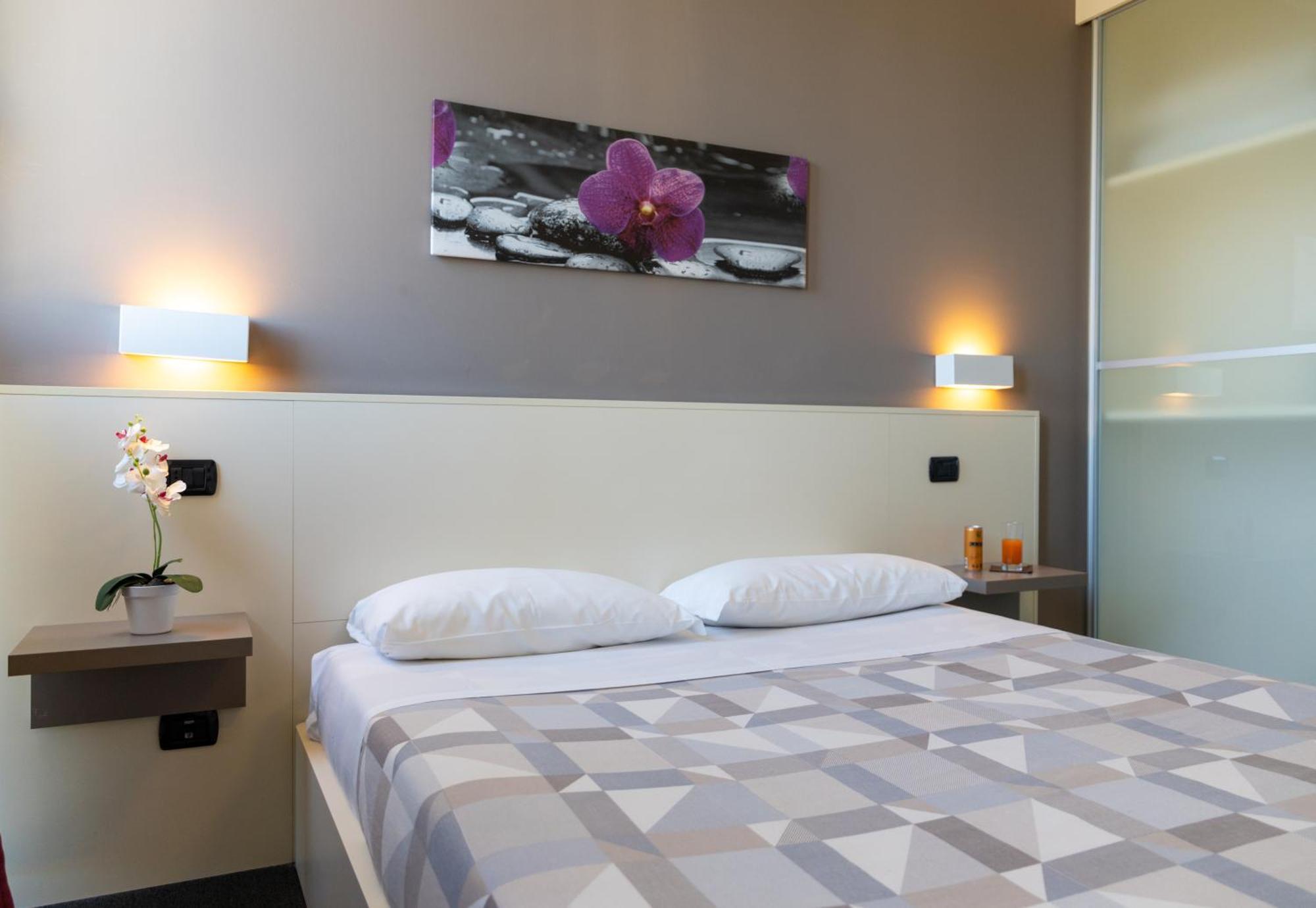 Hotel Giallo โนเชโต ภายนอก รูปภาพ